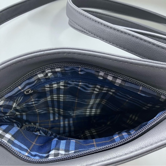 Pixi Mood Dove Grey Vegan Leather&Natural Cork Tassel Crossbody Bag 10”by 9.5” - Picture 11 of 16